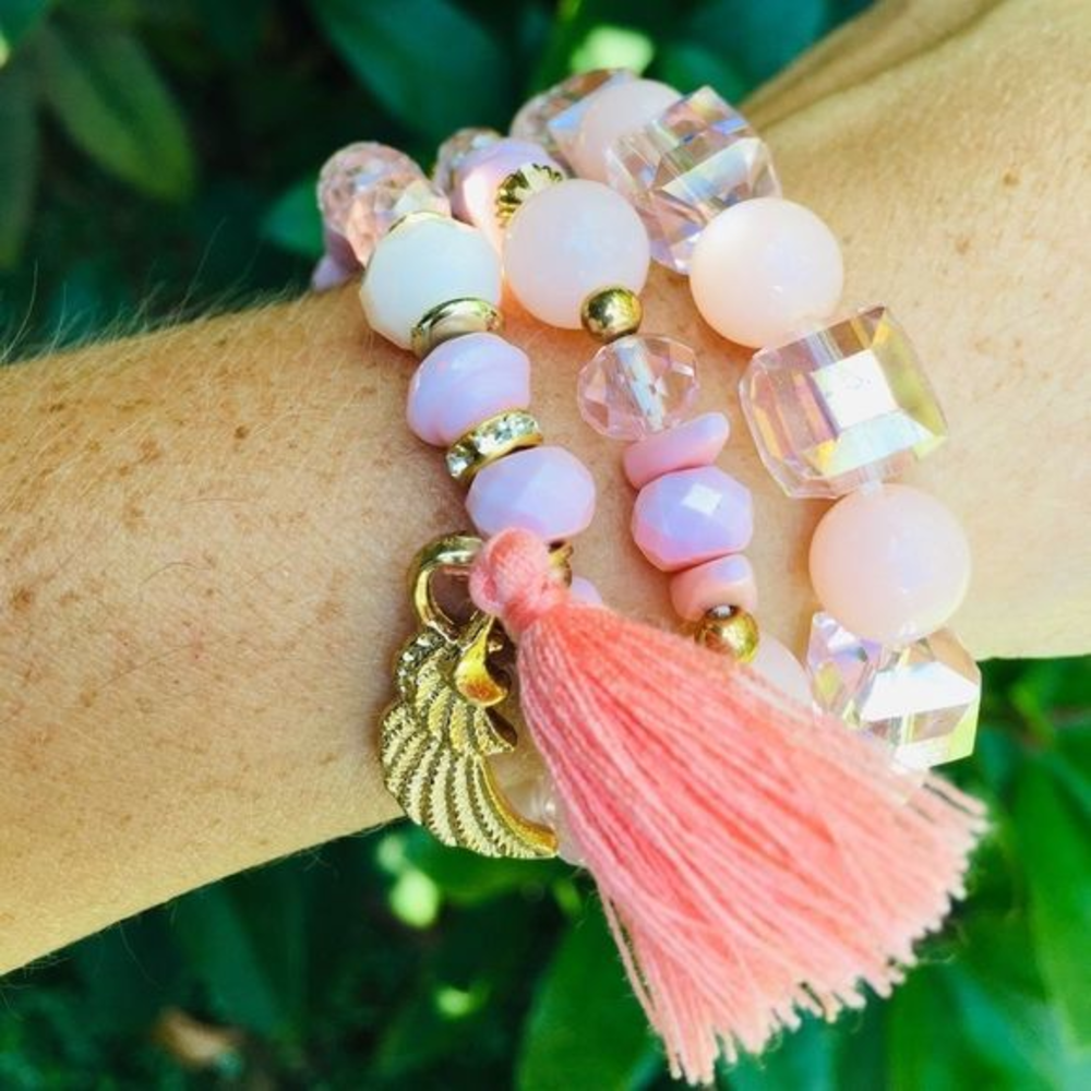 New! Pink Bead Bracelet Set with Angel‎ Wing Charm